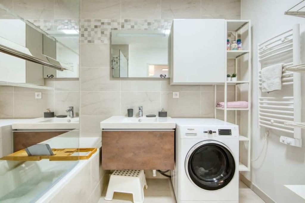 엑상프로방스 Le Fonction, Meuble 4 Etoiles, Avec Parking Boxe 아파트 외부 사진